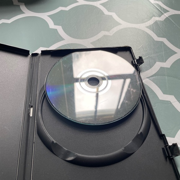 DVD - Picture 3 of 4